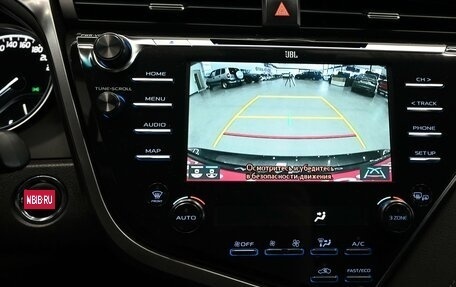 Toyota Camry, 2018 год, 2 945 000 рублей, 16 фотография