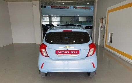Chevrolet Spark III, 2015 год, 690 000 рублей, 5 фотография