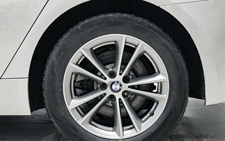 BMW 5 серия, 2017 год, 2 450 000 рублей, 18 фотография