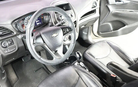 Chevrolet Spark IV, 2016 год, 720 000 рублей, 6 фотография