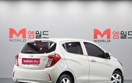 Chevrolet Spark IV, 2016 год, 720 000 рублей, 3 фотография