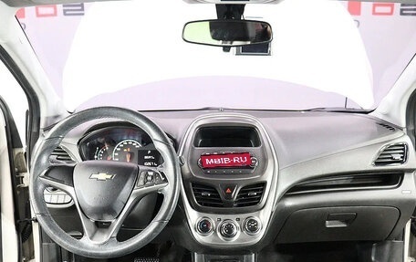 Chevrolet Spark IV, 2016 год, 720 000 рублей, 8 фотография
