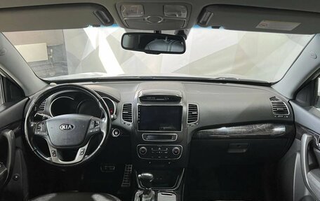 KIA Sorento II рестайлинг, 2014 год, 1 815 000 рублей, 10 фотография