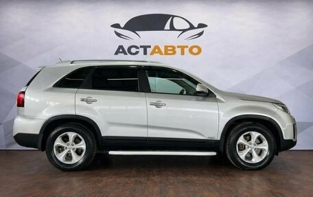 KIA Sorento II рестайлинг, 2014 год, 1 815 000 рублей, 4 фотография