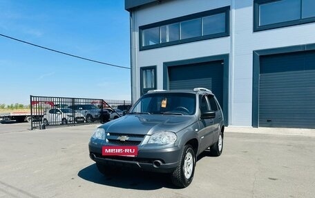 Chevrolet Niva I рестайлинг, 2012 год, 629 000 рублей, 2 фотография