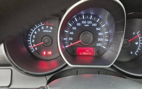 KIA Rio III рестайлинг, 2012 год, 450 000 рублей, 7 фотография