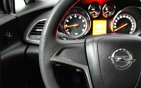 Opel Astra J, 2013 год, 675 000 рублей, 17 фотография