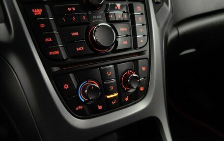 Opel Astra J, 2013 год, 675 000 рублей, 15 фотография