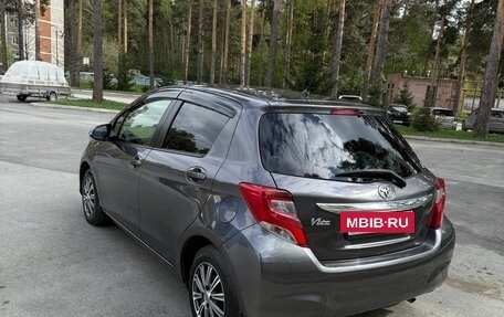 Toyota Vitz, 2016 год, 940 000 рублей, 7 фотография