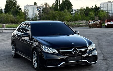 Mercedes-Benz E-Класс, 2014 год, 1 950 000 рублей, 3 фотография