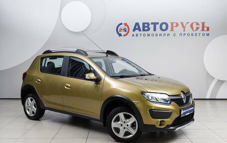 Renault Sandero II рестайлинг, 2015 год, 979 000 рублей, 1 фотография