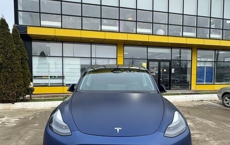 Tesla Model Y I, 2021 год, 3 610 000 рублей, 2 фотография