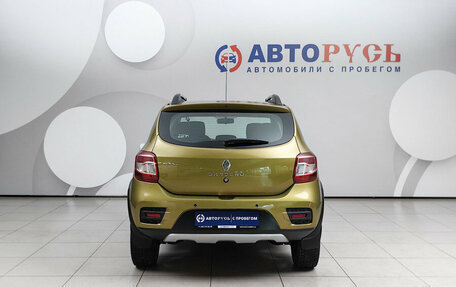 Renault Sandero II рестайлинг, 2015 год, 979 000 рублей, 4 фотография