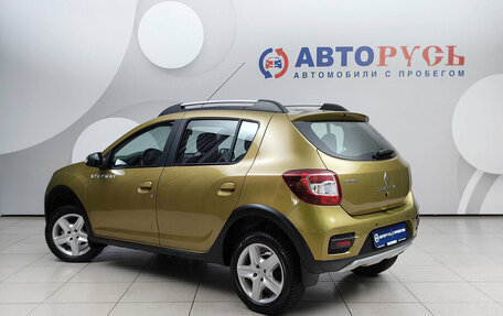 Renault Sandero II рестайлинг, 2015 год, 979 000 рублей, 2 фотография