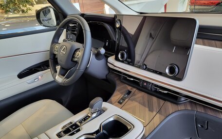 Lexus LM, 2025 год, 17 900 000 рублей, 11 фотография