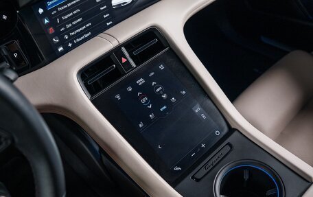 Porsche Taycan I, 2021 год, 9 390 000 рублей, 19 фотография