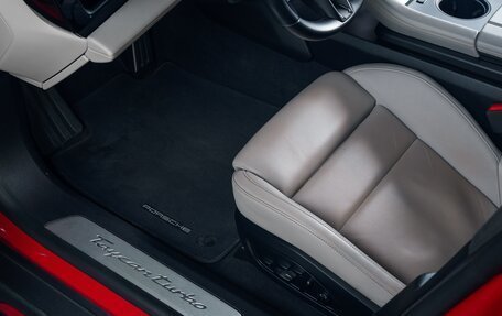 Porsche Taycan I, 2021 год, 9 390 000 рублей, 38 фотография