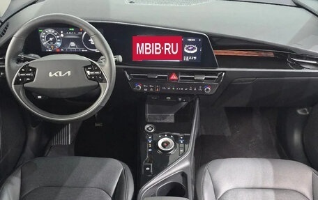 KIA Niro, 2023 год, 1 673 090 рублей, 6 фотография