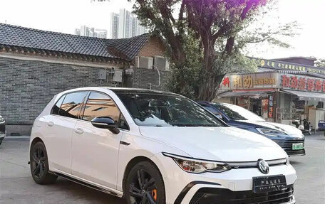 Volkswagen Golf VIII, 2023 год, 1 535 028 рублей, 3 фотография
