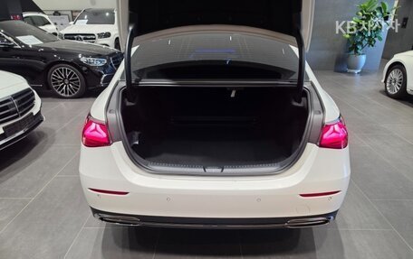 Mercedes-Benz E-Класс, 2025 год, 7 810 000 рублей, 18 фотография