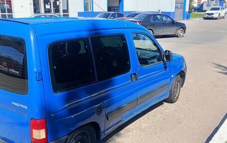 Peugeot Partner II рестайлинг 2, 2010 год, 200 000 рублей, 3 фотография