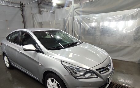 Hyundai Solaris II рестайлинг, 2014 год, 980 000 рублей, 1 фотография