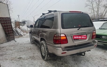Toyota Land Cruiser 100 рестайлинг 2, 2002 год, 1 500 000 рублей, 16 фотография