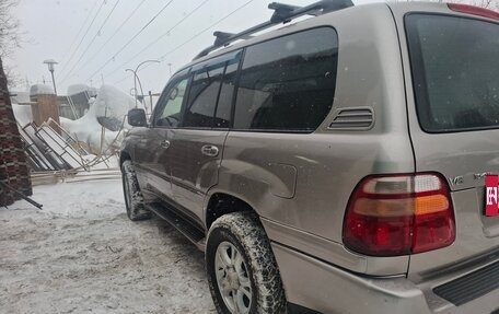 Toyota Land Cruiser 100 рестайлинг 2, 2002 год, 1 500 000 рублей, 18 фотография