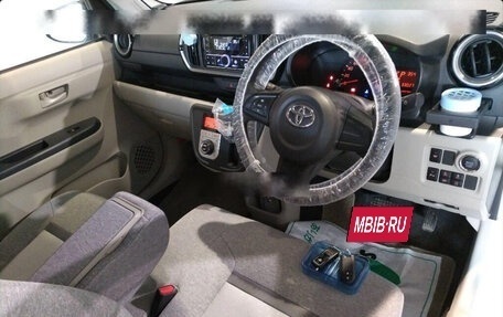 Toyota Passo III, 2022 год, 800 000 рублей, 5 фотография
