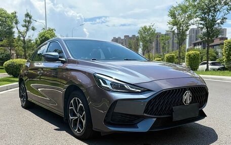 MG 5, 2022 год, 1 010 000 рублей, 2 фотография