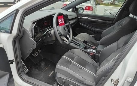 Volkswagen Golf VIII, 2022 год, 1 610 000 рублей, 8 фотография