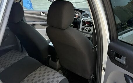 Ford Focus II рестайлинг, 2008 год, 550 000 рублей, 10 фотография