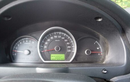 KIA Sportage II, 2010 год, 690 000 рублей, 3 фотография