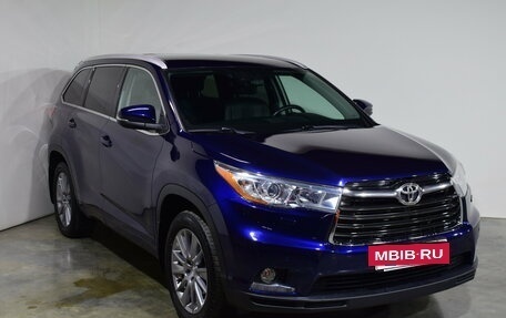 Toyota Highlander III, 2015 год, 2 987 000 рублей, 3 фотография