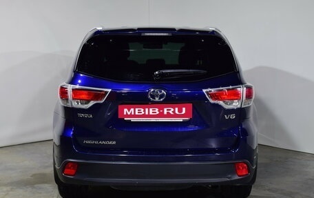 Toyota Highlander III, 2015 год, 2 987 000 рублей, 9 фотография