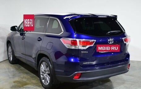 Toyota Highlander III, 2015 год, 2 987 000 рублей, 5 фотография