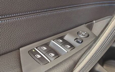 BMW 5 серия, 2018 год, 3 290 000 рублей, 8 фотография