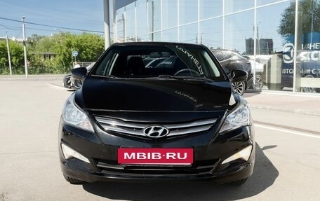 Hyundai Solaris II рестайлинг, 2016 год, 840 000 рублей, 2 фотография