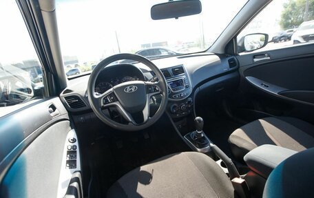 Hyundai Solaris II рестайлинг, 2016 год, 840 000 рублей, 7 фотография
