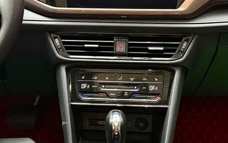 Volkswagen Tharu, 2022 год, 2 100 000 рублей, 2 фотография