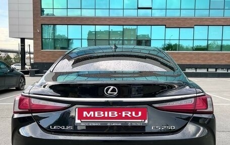 Lexus ES VII, 2021 год, 5 300 000 рублей, 6 фотография