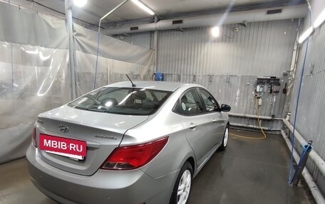 Hyundai Solaris II рестайлинг, 2014 год, 980 000 рублей, 2 фотография