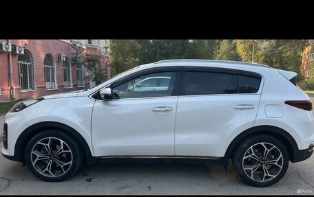 KIA Sportage IV рестайлинг, 2018 год, 1 900 000 рублей, 4 фотография
