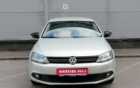 Volkswagen Jetta VI, 2011 год, 799 000 рублей, 2 фотография