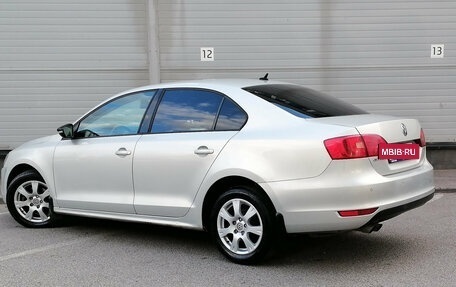 Volkswagen Jetta VI, 2011 год, 799 000 рублей, 7 фотография