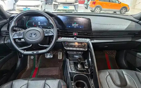 Hyundai Elantra, 2023 год, 1 540 000 рублей, 9 фотография