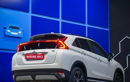 Mitsubishi Eclipse Cross, 2019 год, 2 000 000 рублей, 6 фотография