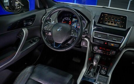 Mitsubishi Eclipse Cross, 2019 год, 2 000 000 рублей, 27 фотография