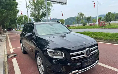 Mercedes-Benz GLB, 2021 год, 1 750 000 рублей, 2 фотография