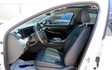 Hyundai Sonata VIII, 2023 год, 2 310 000 рублей, 5 фотография